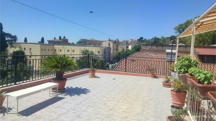 Appartamento e terrazzo in Corso Vittorio Emanuele